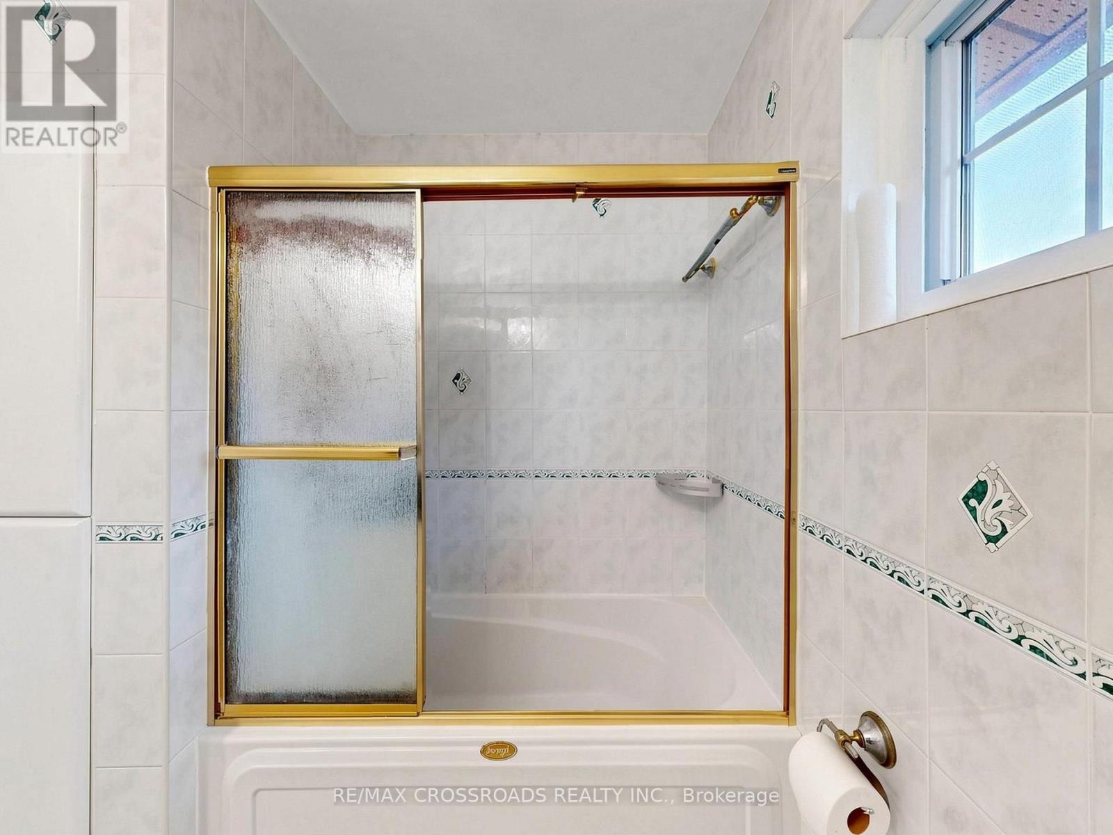 29 Orton Park Road, Toronto, Ontario  M1G 3G2 - Photo 31 - E13550614