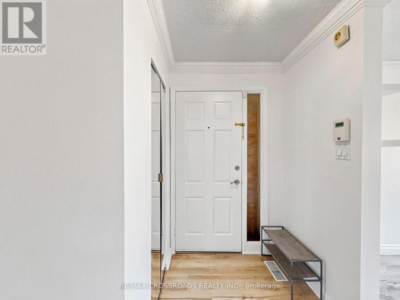 29 Orton Park Road, Toronto, Ontario  M1G 3G2 - Photo 9 - E13550614