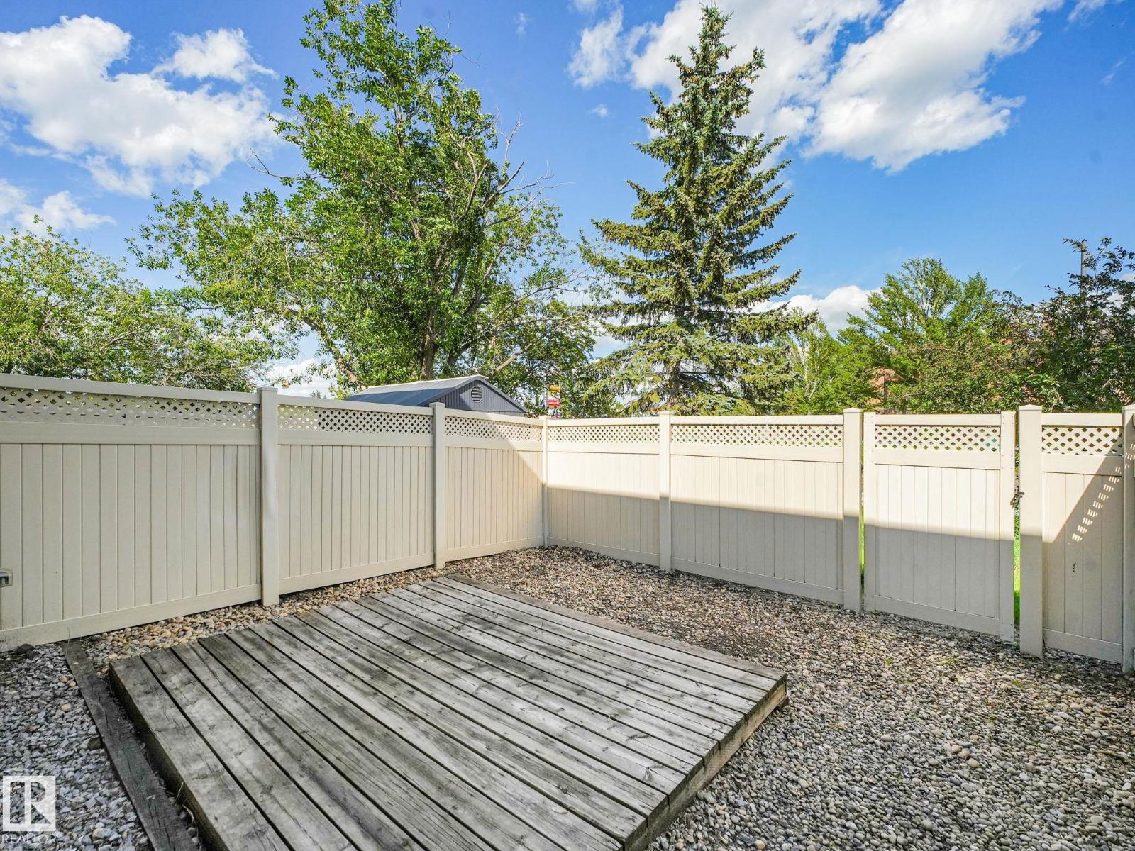 #55 13833 30 St NW, Edmonton, Alberta  T5Y 2B2 - Photo 33 - E4498197