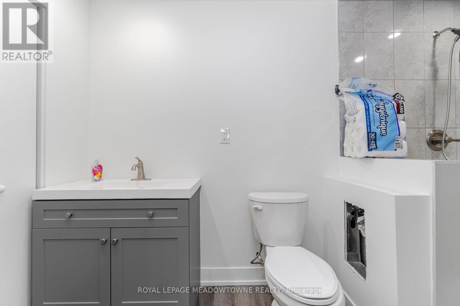 17 - 830 Rowntree Dairy Road, Vaughan, Ontario  L4L 5V3 - Photo 17 - N13550548