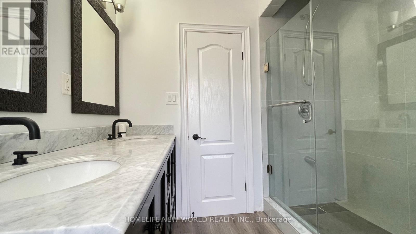 100 Pugsley Avenue, Richmond Hill, Ontario L4C 1Z9 - Photo 11 - N13550632