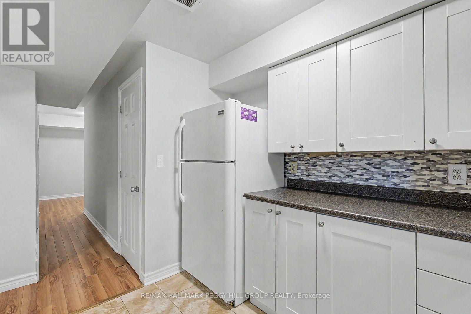 59 - Lower - 175 Stanley Street, Barrie, Ontario  L4M 0G2 - Photo 6 - S13550346