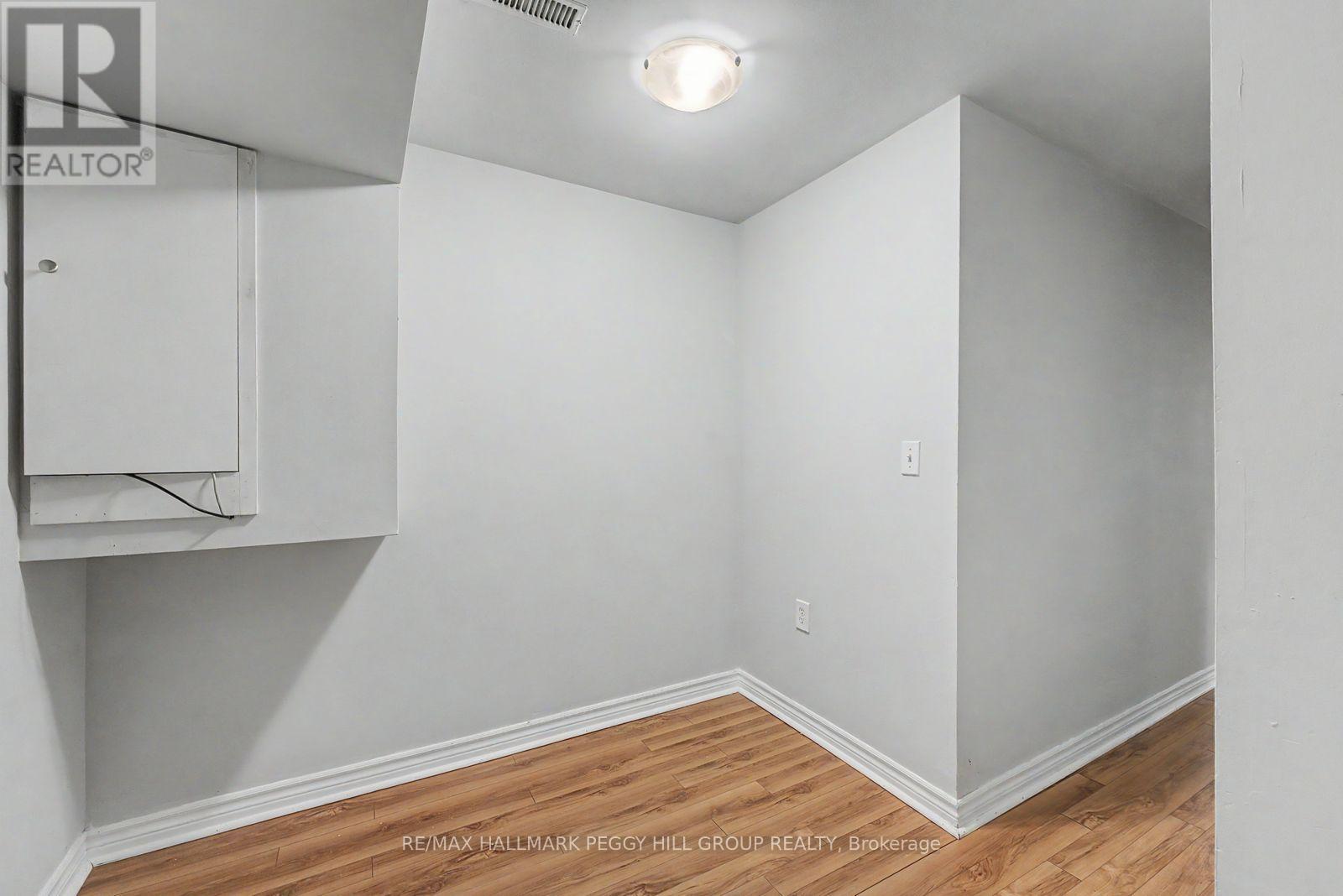 59 - Lower - 175 Stanley Street, Barrie, Ontario  L4M 0G2 - Photo 8 - S13550346