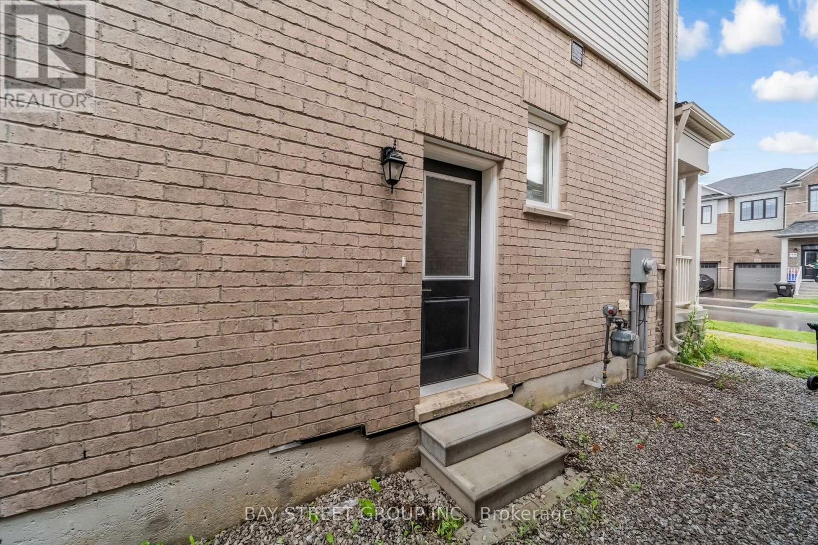 89 Phoenix Boulevard, Barrie, Ontario  L9S 2Z5 - Photo 18 - S13550432