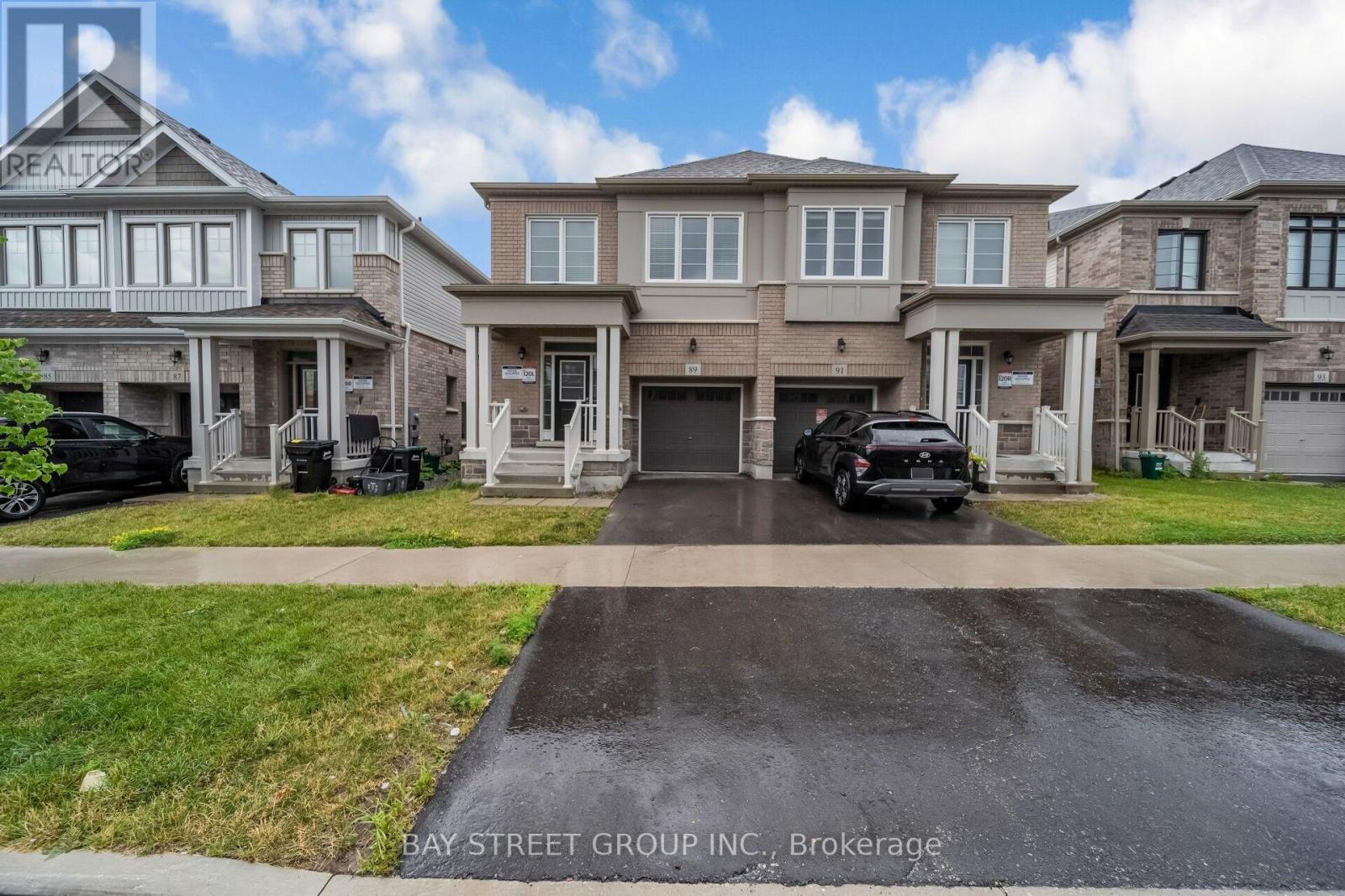 89 Phoenix Boulevard, Barrie, Ontario  L9S 2Z5 - Photo 2 - S13550432