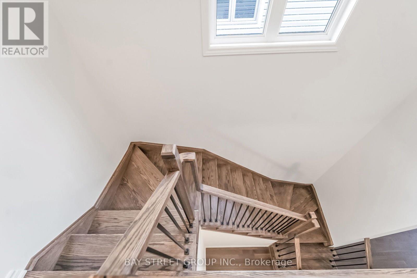 89 Phoenix Boulevard, Barrie, Ontario  L9S 2Z5 - Photo 20 - S13550432