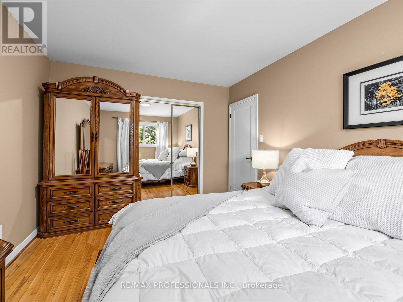 793 Netherton Crescent, Mississauga, Ontario  L4Y 2M5 - Photo 15 - W13550396
