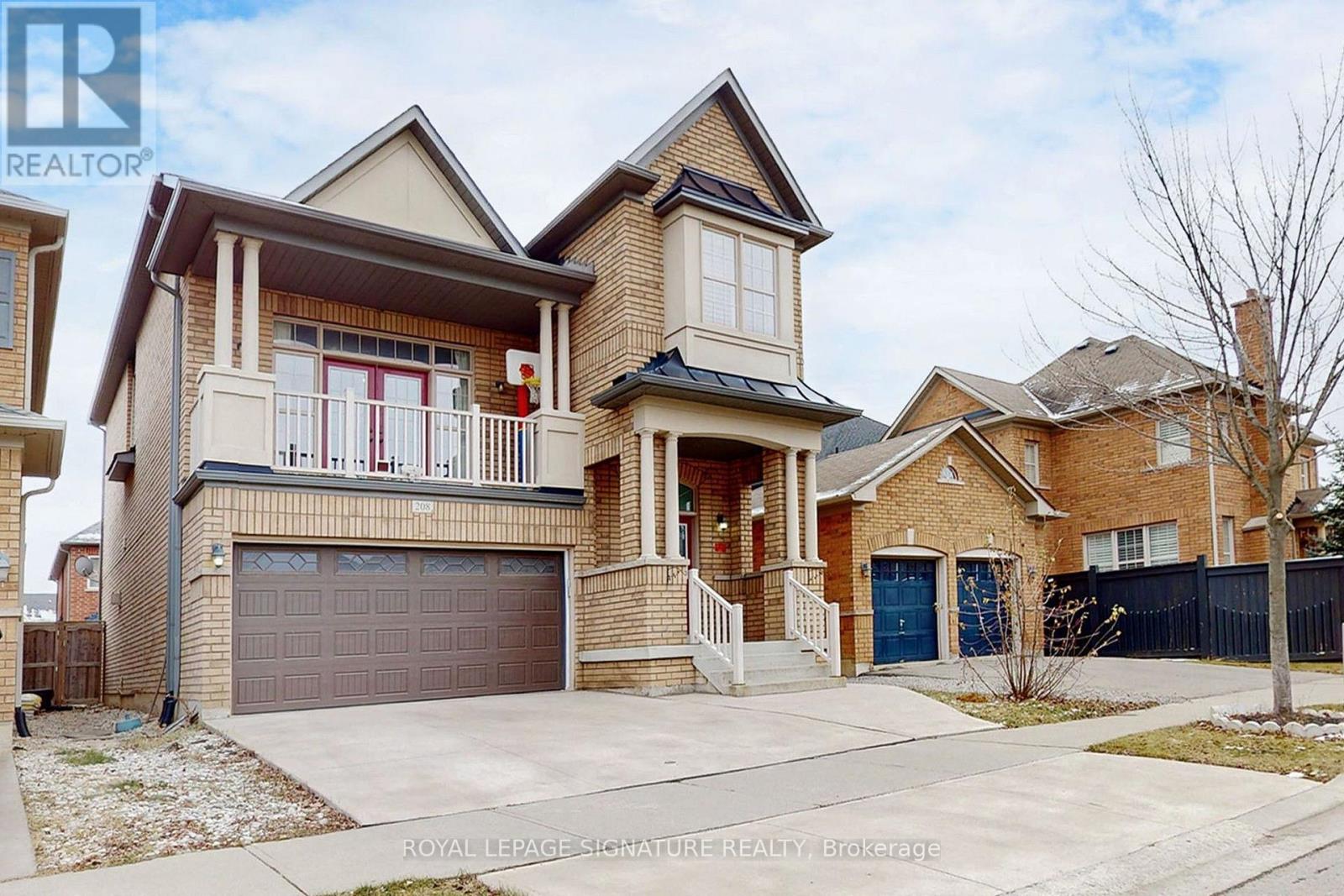 208 Weston Drive, Milton, Ontario  L9T 0V1 - Photo 2 - W13550490