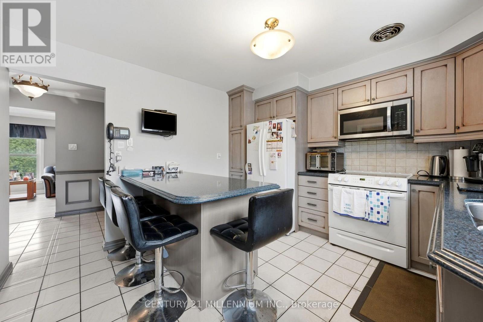 683 Balmoral Drive, Brampton, Ontario  L6T 1W8 - Photo 17 - W13550544