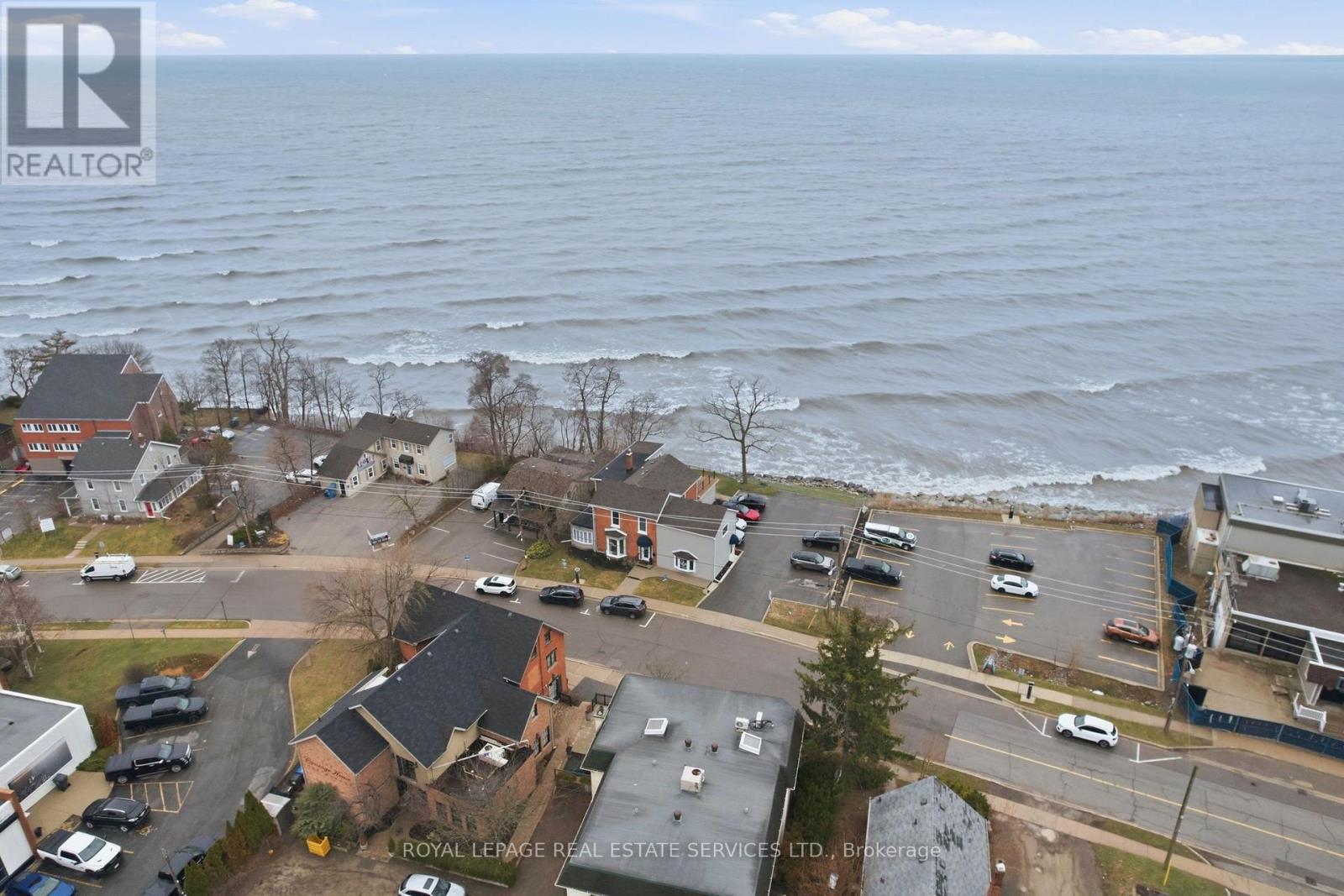 Room B - 2100 Old Lakeshore Road, Burlington, Ontario  L7R 1C8 - Photo 17 - W13550554