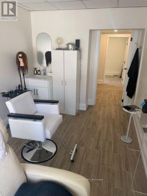 Room B - 2100 Old Lakeshore Road, Burlington, Ontario  L7R 1C8 - Photo 7 - W13550554