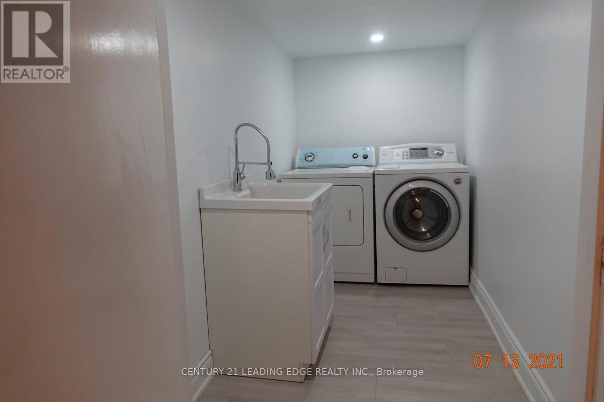 54 Aurora Place, Brampton, Ontario  L6Z 2A8 - Photo 16 - W13550574