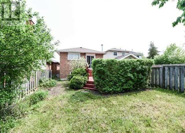 54 Aurora Place, Brampton, Ontario  L6Z 2A8 - Photo 6 - W13550574