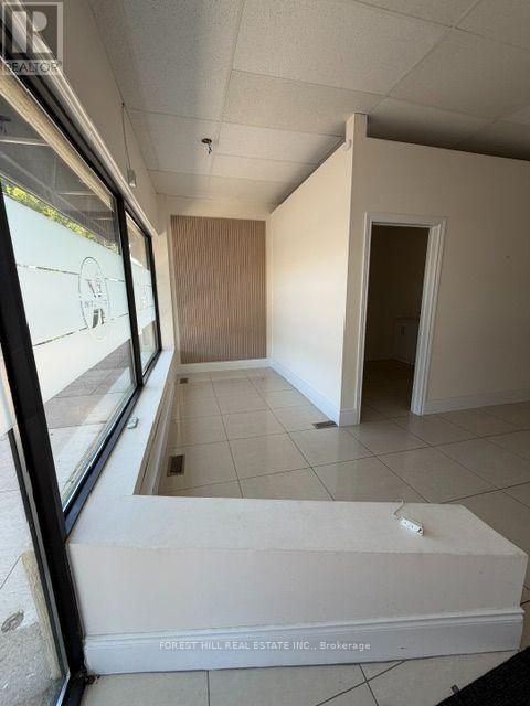 3428 Lake Shore Boulevard, Toronto, Ontario  M8W 1N3 - Photo 3 - W13548176