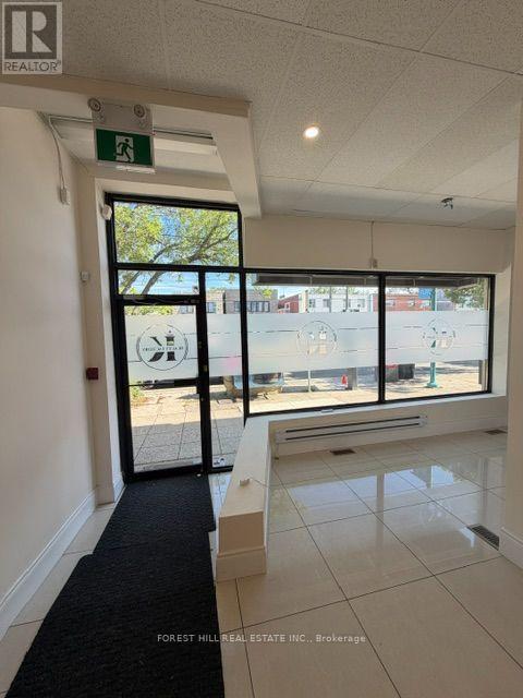 3428 Lake Shore Boulevard, Toronto, Ontario  M8W 1N3 - Photo 5 - W13548176