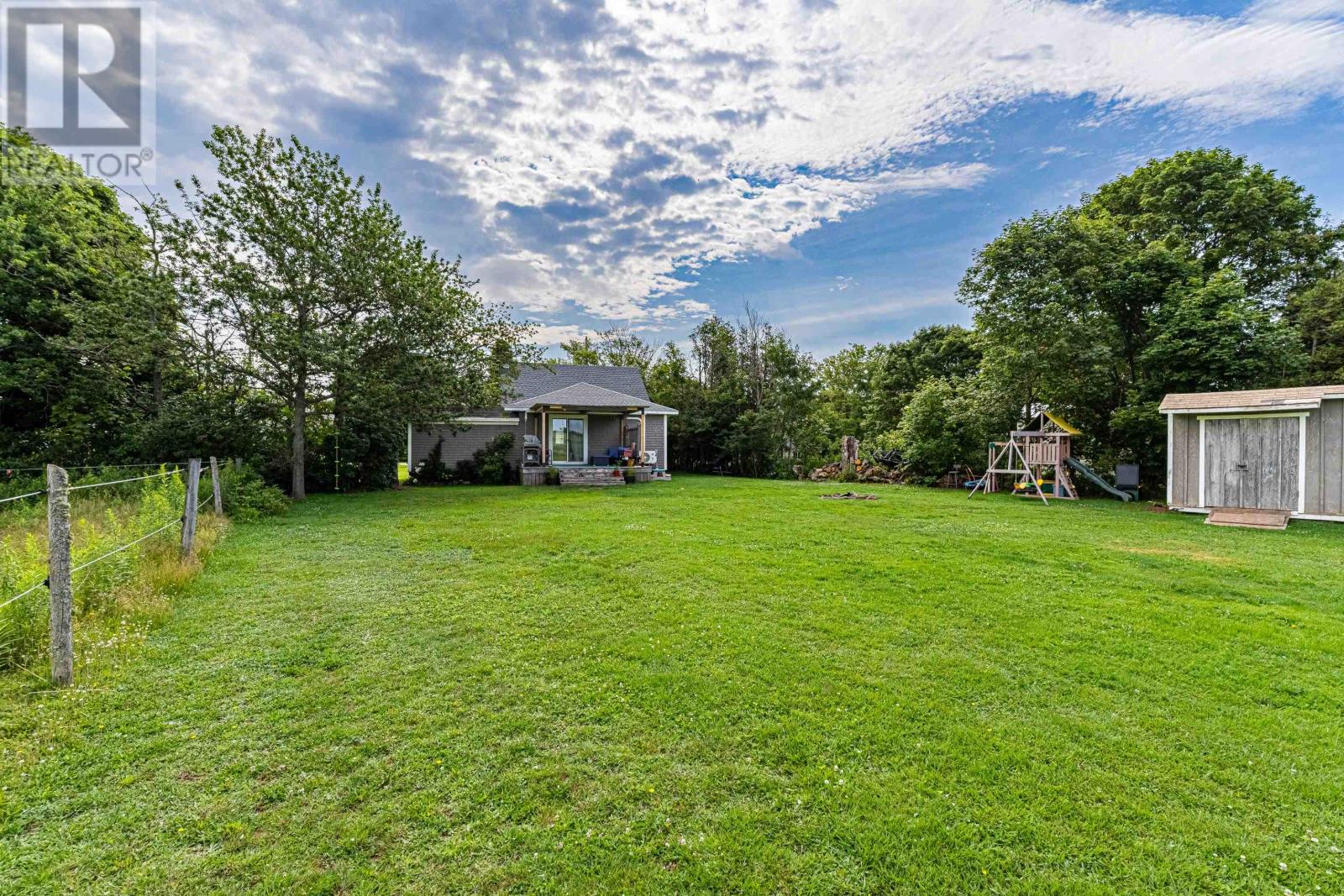 22 North Tryon Cross Road, North Tryon, Prince Edward Island  C0B 1A0 - Photo 3 - 202617236