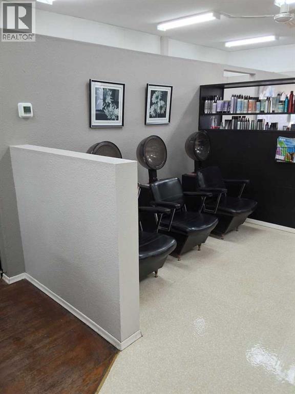 319 Main Street, Trochu, Alberta  T0M 2C0 - Photo 14 - A2275446