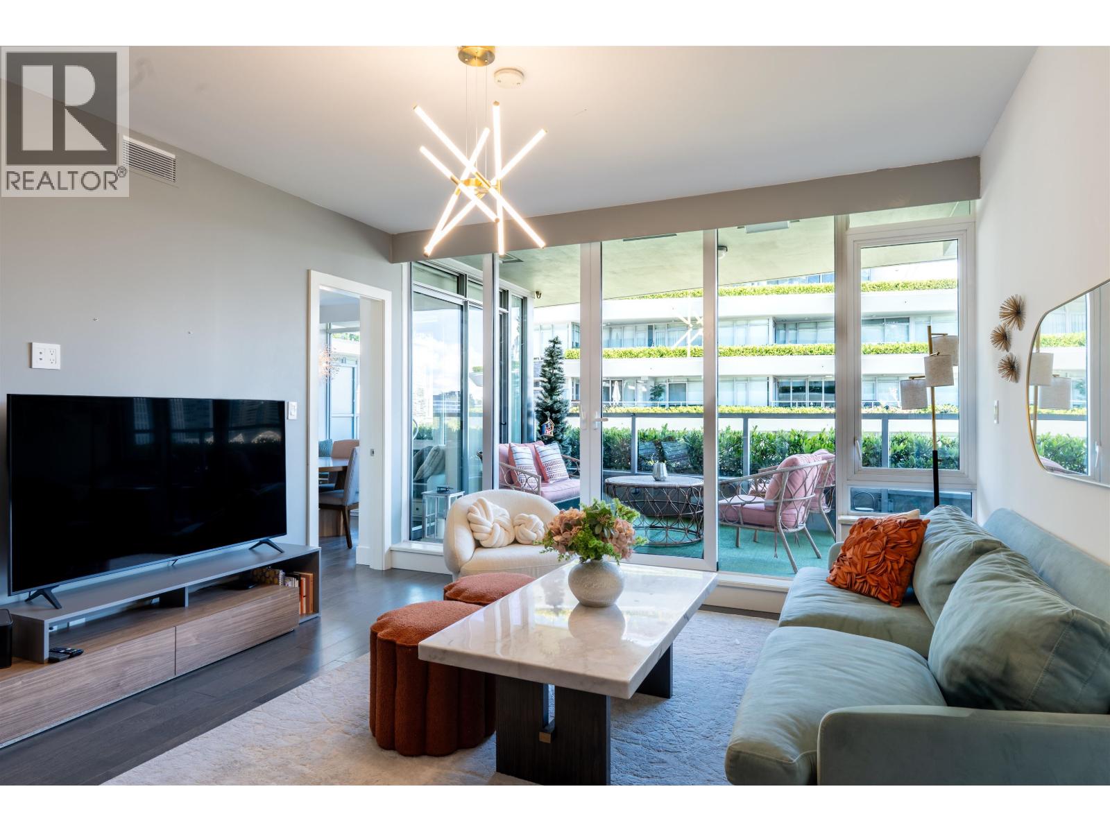 401 888 Arthur Erickson Place, West Vancouver, British Columbia  V7T 0B1 - Photo 5 - R3144191