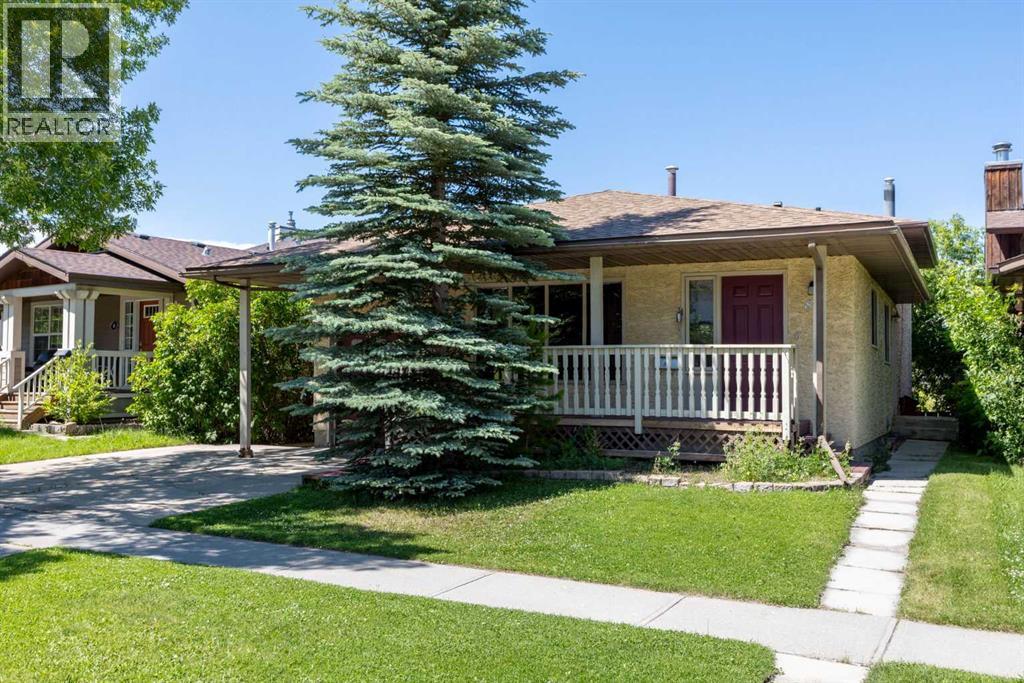 80 Macewan Drive NW, Calgary, Alberta  T3K 2P7 - Photo 2 - A2325610