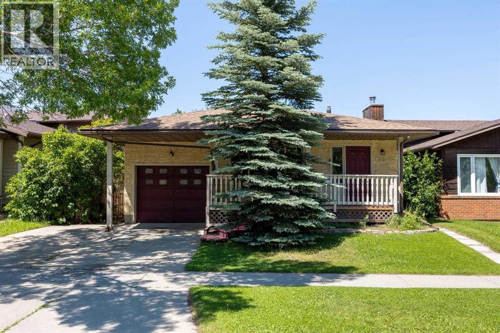 80 Macewan Drive NW, Calgary, Alberta  T3K 2P7 - Photo 1 - A2325610