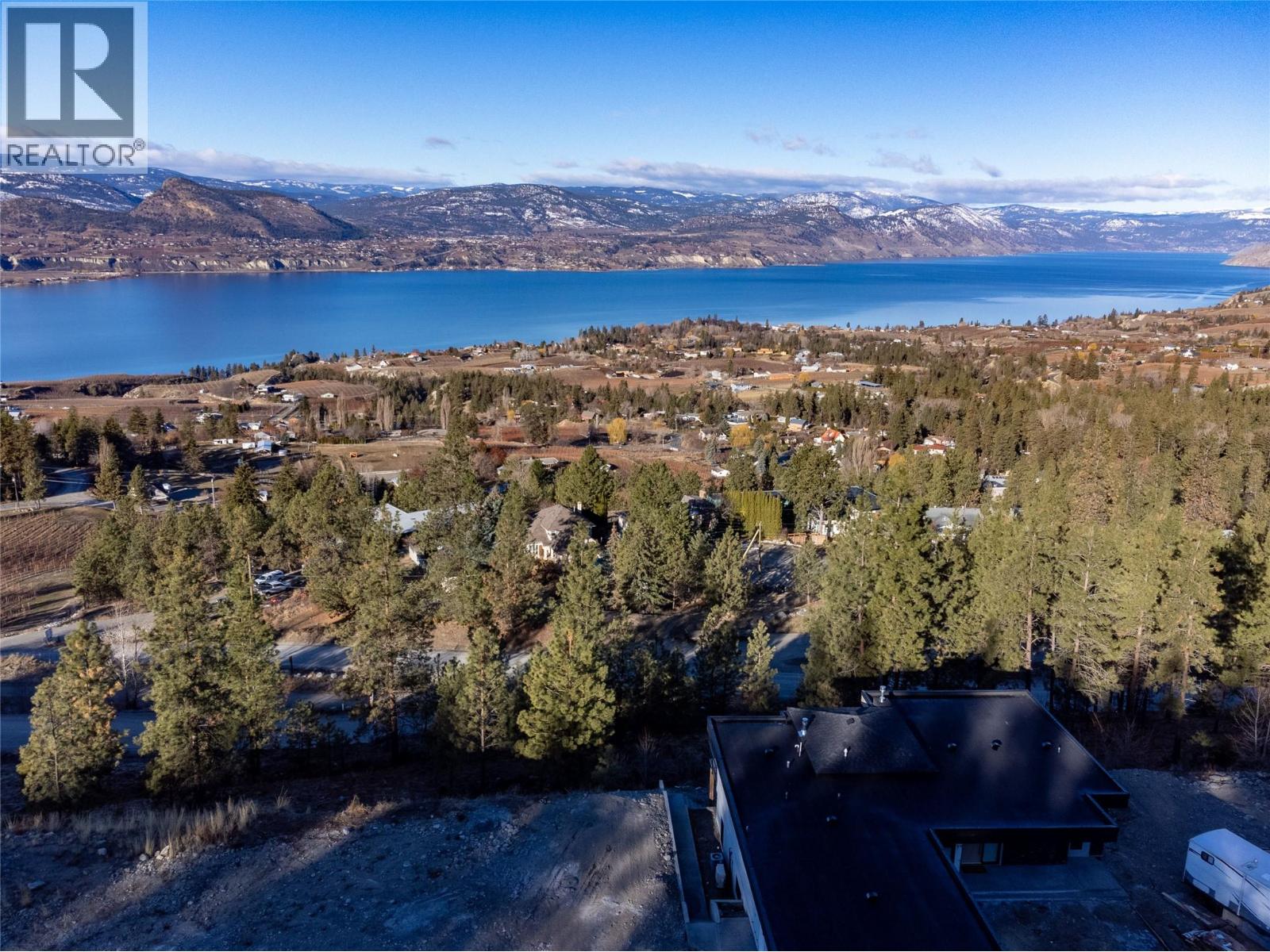 2960 OUTLOOK Way, naramata, British Columbia
