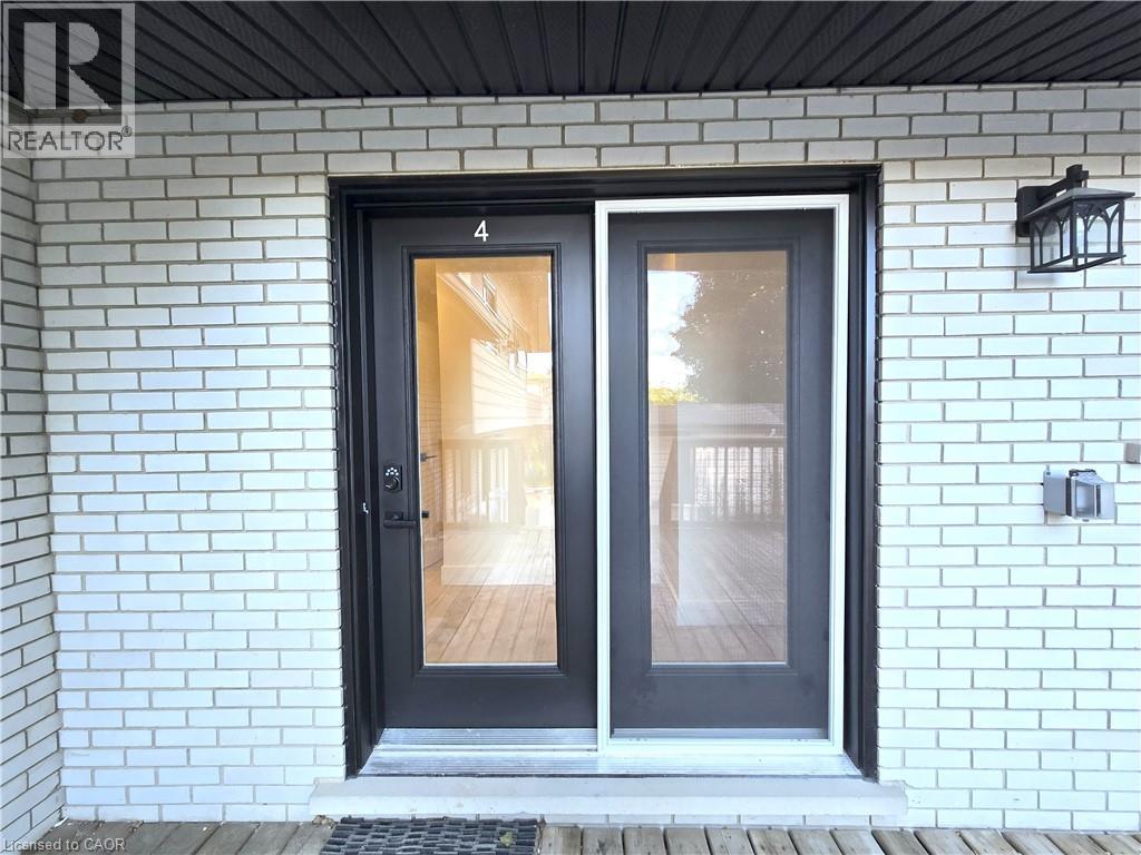 404 Forest Hill Drive Unit# 4, Kitchener, Ontario  N2M 4H4 - Photo 4 - 40847196
