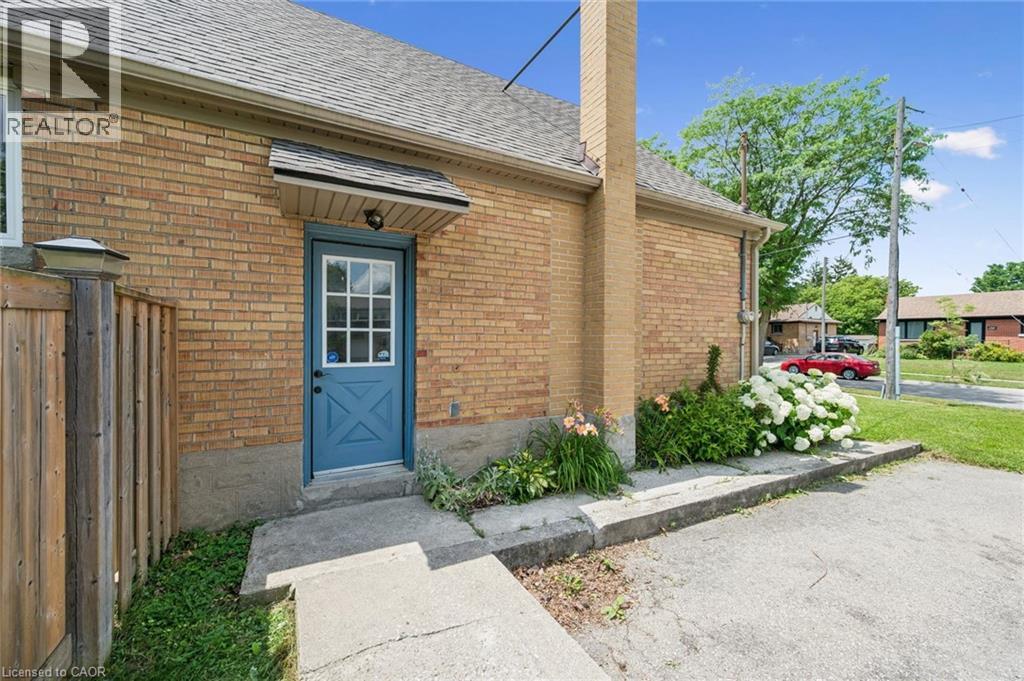 129 Florence Avenue, Kitchener, Ontario  N2A 2L1 - Photo 6 - 40845585