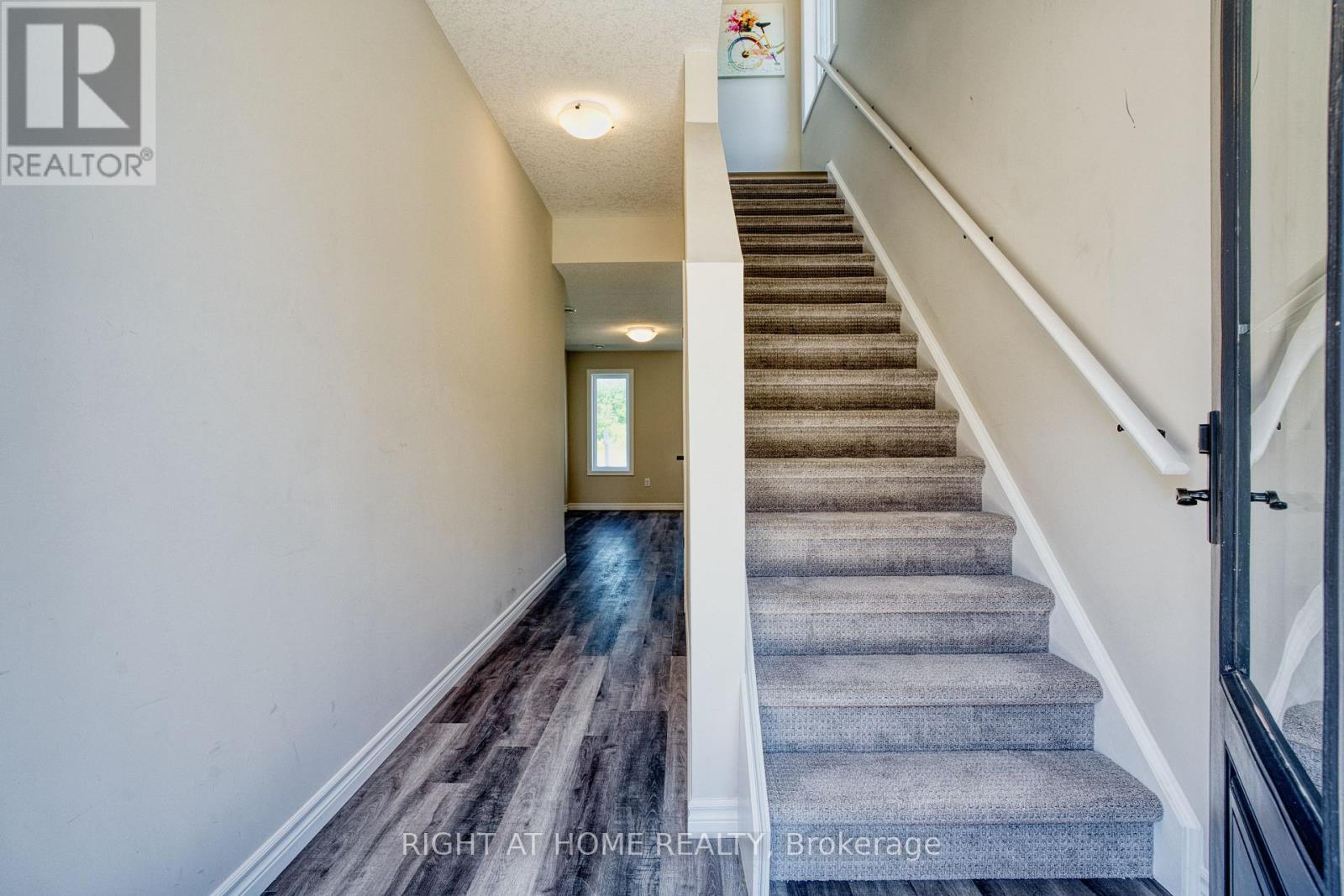 397 Callaway Road, London North (North R), Ontario  N6G 0N8 - Photo 5 - X13550676