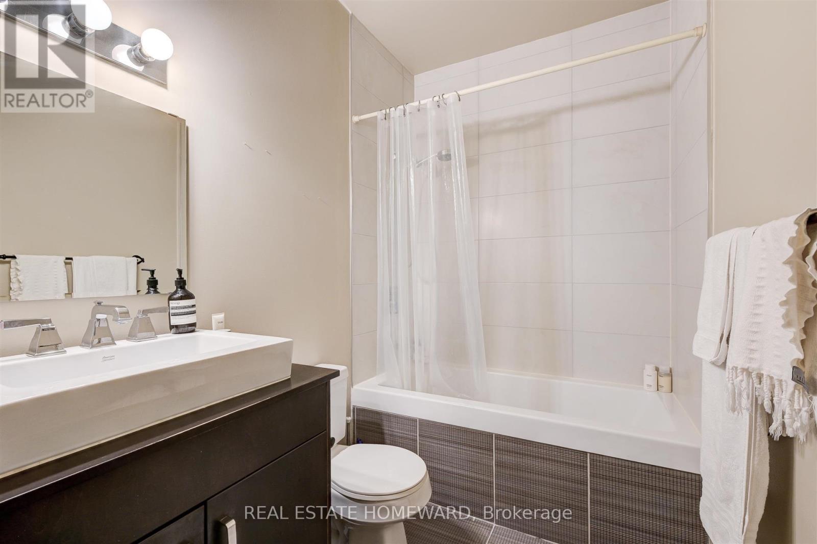 205 - 1842 Queen Street E, Toronto, Ontario  M4L 6T3 - Photo 12 - E13550650