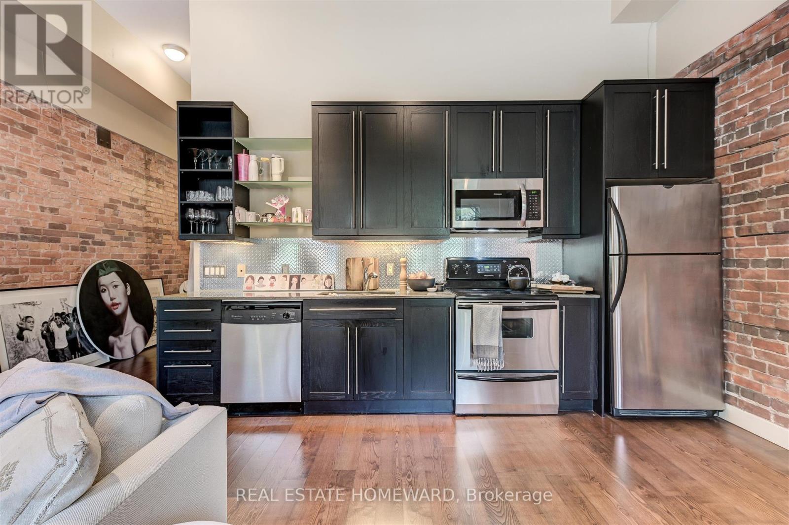 205 - 1842 Queen Street E, Toronto, Ontario  M4L 6T3 - Photo 8 - E13550650
