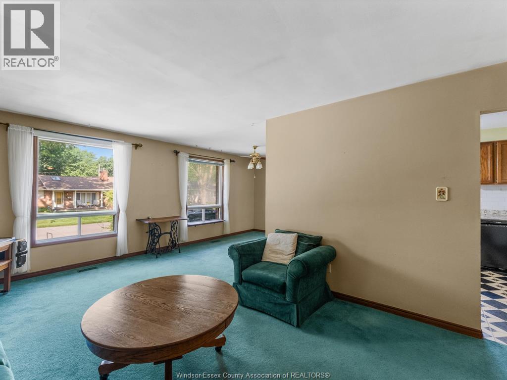 3842 Bliss, Windsor, Ontario  N8W 4Z6 - Photo 13 - 26016676