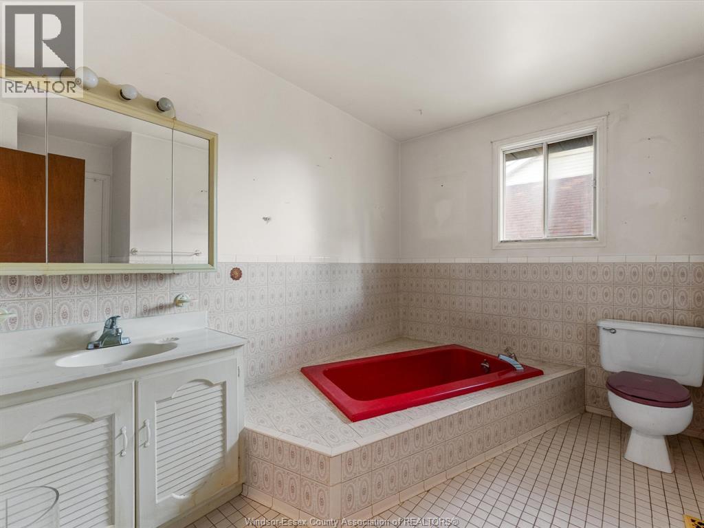 3842 Bliss, Windsor, Ontario  N8W 4Z6 - Photo 20 - 26016676