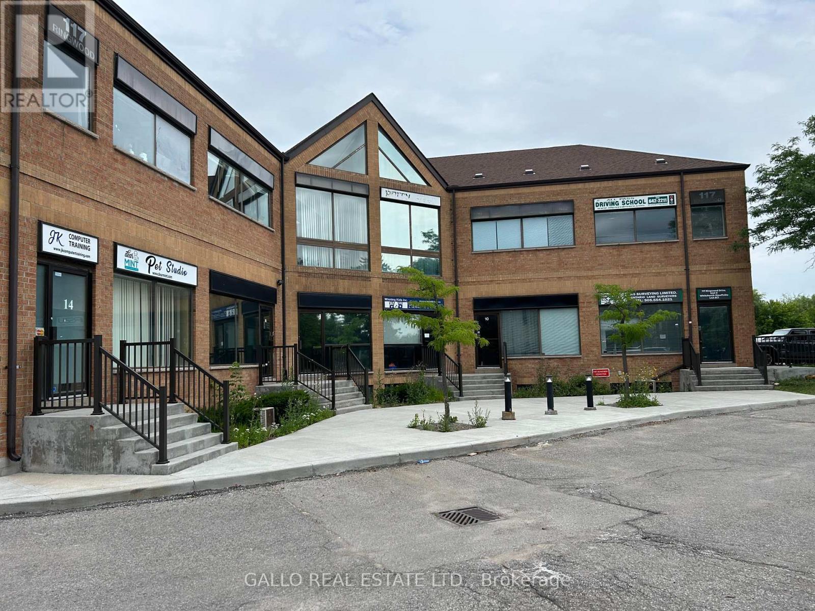 10 - 117 RINGWOOD DRIVE, Whitchurch-Stouffville (Stouffville)