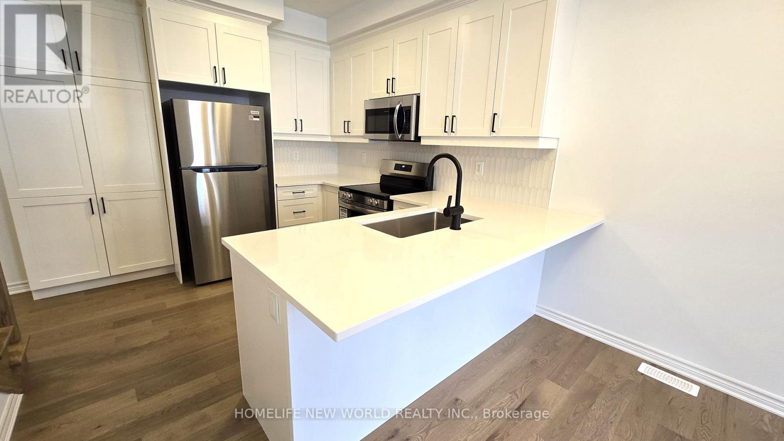 115 Avani Avenue, Markham, Ontario  L6C 3S4 - Photo 5 - N13550708