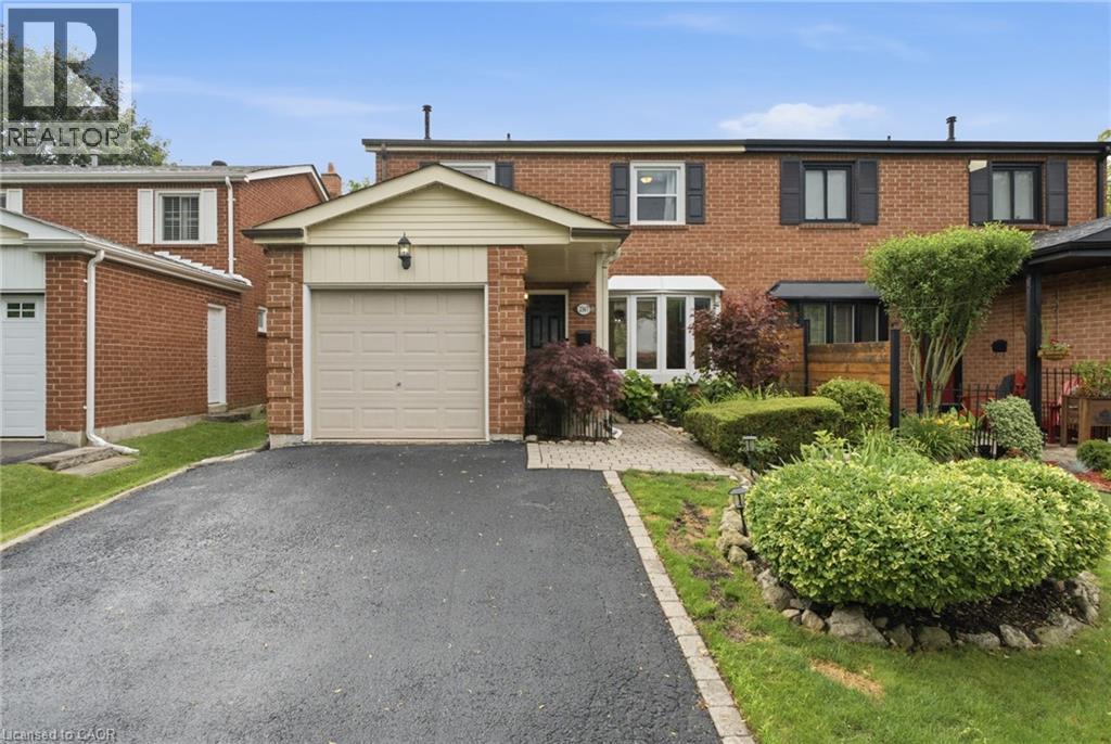 2367 MONTGOMERY Drive, Burlington