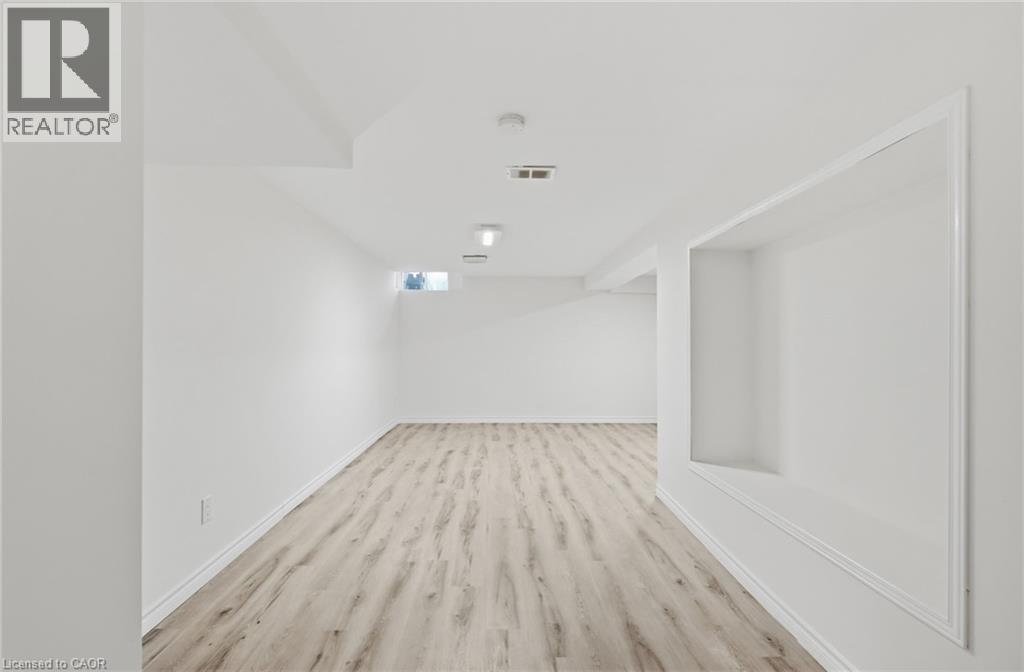 2 Royalwood Court Unit# 51, Hamilton, Ontario  L8E 4Z1 - Photo 32 - 40846698
