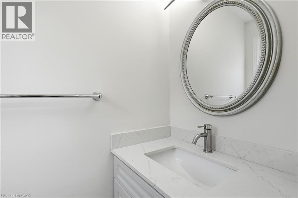 2 Royalwood Court Unit# 51, Hamilton, Ontario  L8E 4Z1 - Photo 7 - 40846698