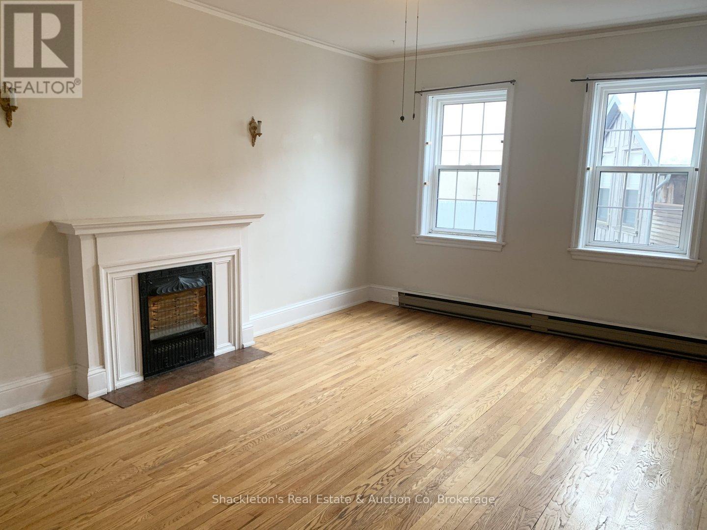 206 - 1 Erie Street, Stratford, Ontario  N5A 2M3 - Photo 2 - X13550666