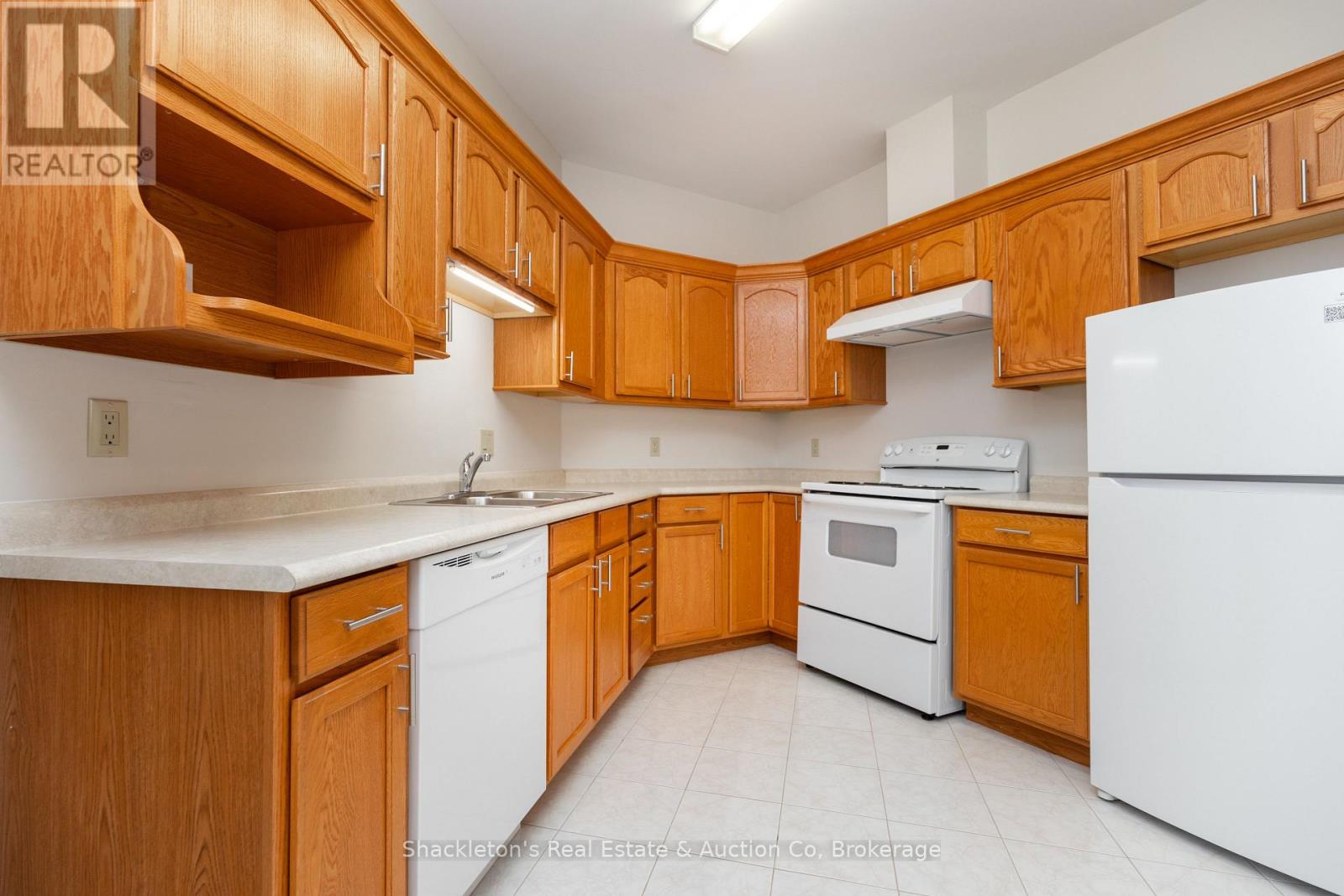 255 - 55 Downie Street, Stratford, Ontario  N5A 1W7 - Photo 8 - X13550730