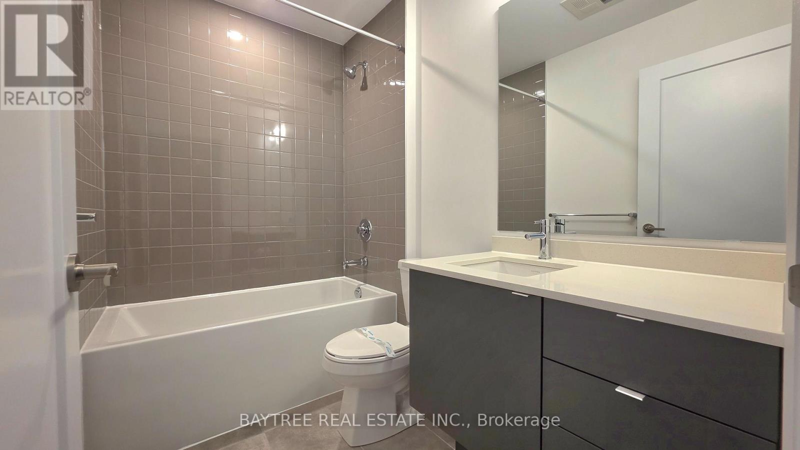 325 - 3240 William Coltson Avenue, Oakville, Ontario L6H 8C8 - Photo 8 - W13550646