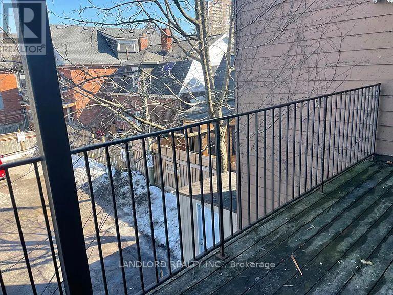 2 - 73 Roncesvalles Avenue, Toronto, Ontario  M6R 2K6 - Photo 8 - W13550692