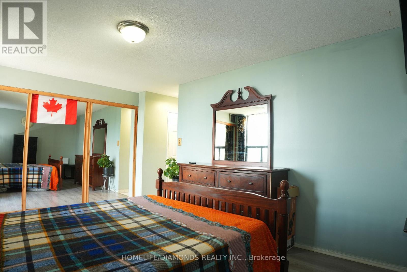1411 - 18 Knightsbridge Road, Brampton, Ontario  L6T 3X5 - Photo 18 - W13550758