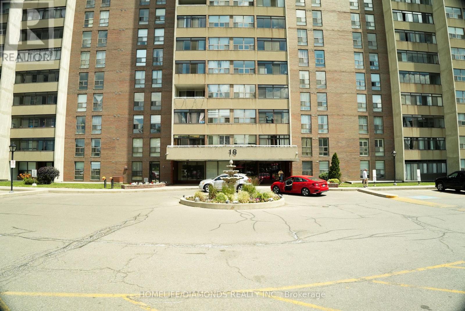 1411 - 18 Knightsbridge Road, Brampton, Ontario  L6T 3X5 - Photo 2 - W13550758