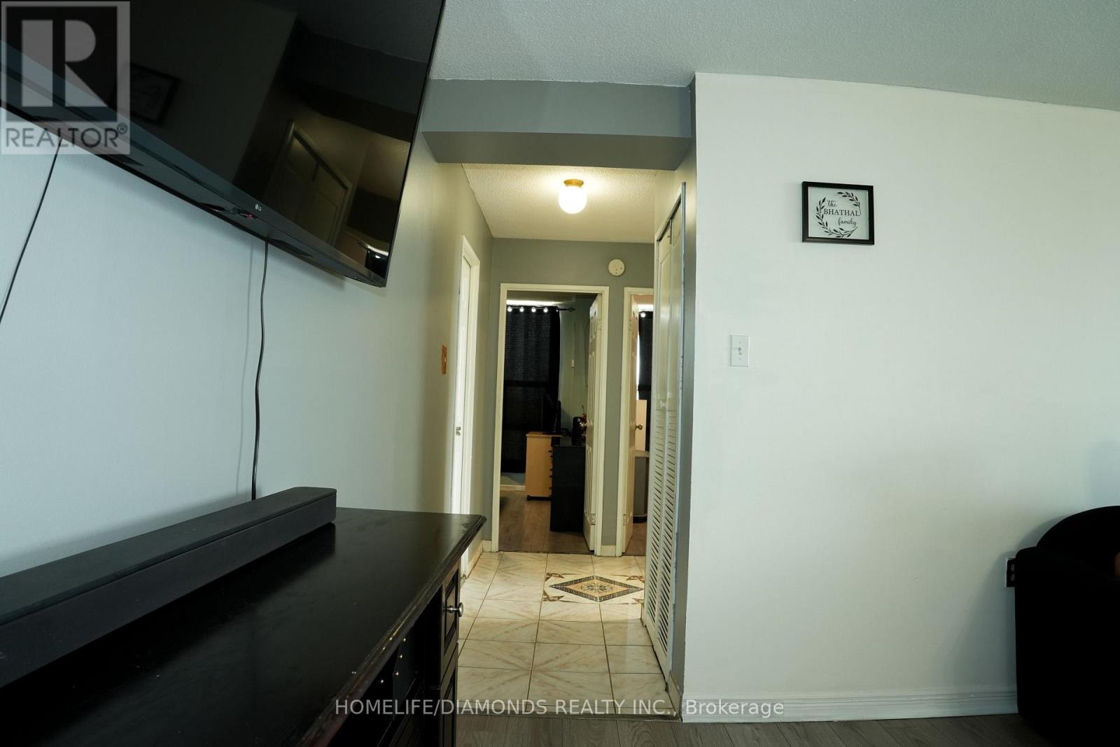 1411 - 18 Knightsbridge Road, Brampton, Ontario  L6T 3X5 - Photo 9 - W13550758
