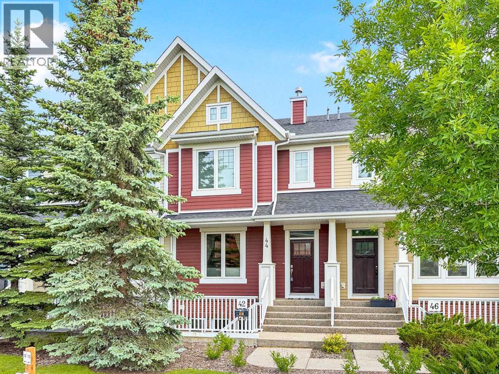 44 Mike Ralph Way SW, Calgary