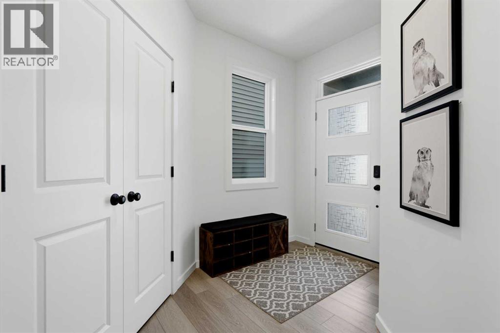 73 Mallard Grove SE, Calgary, Alberta  T3C 0E3 - Photo 2 - A2327028