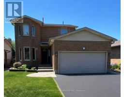 83 BOULDING AVENUE, Hamilton, Ontario