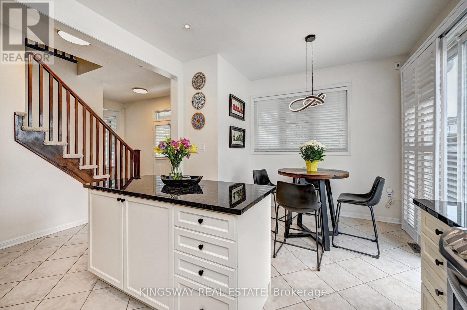 147 Silverthorne Drive, Cambridge, Ontario  N3C 0B7 - Photo 12 - X13550732