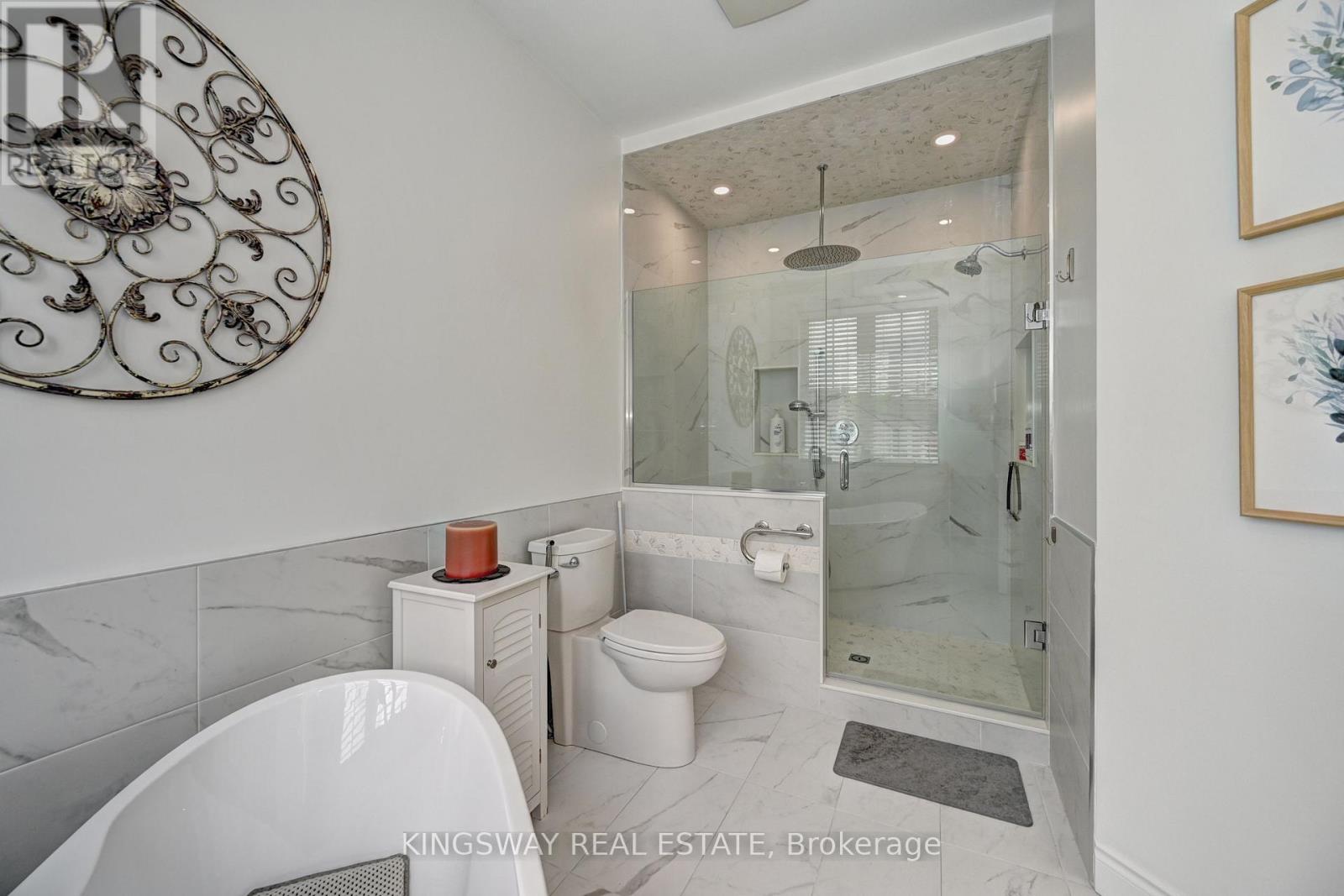 147 Silverthorne Drive, Cambridge, Ontario  N3C 0B7 - Photo 23 - X13550732