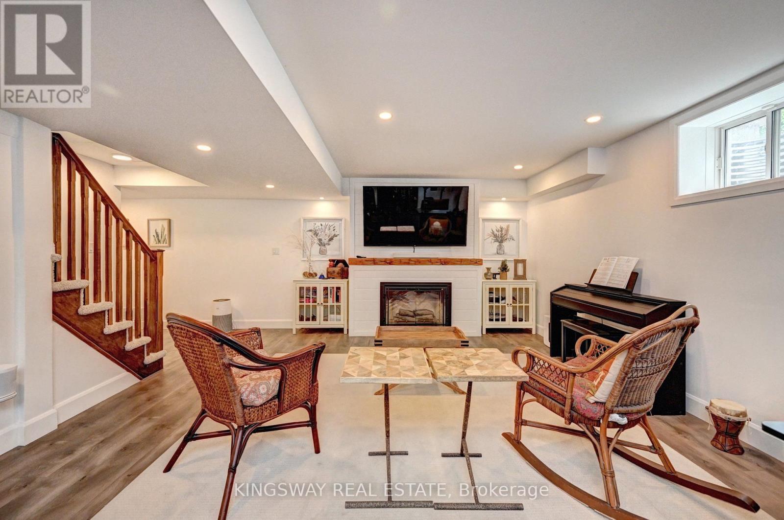 147 Silverthorne Drive, Cambridge, Ontario  N3C 0B7 - Photo 30 - X13550732